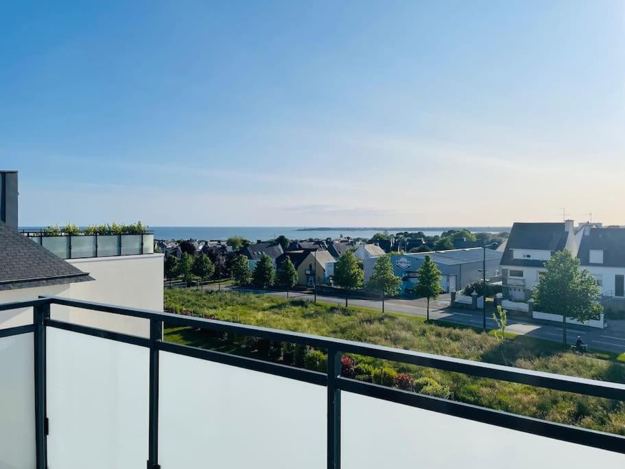 Appartement Lumineux Et Spacieux, Terrasse Et Parking Prive กงการ์โน ภายนอก รูปภาพ
